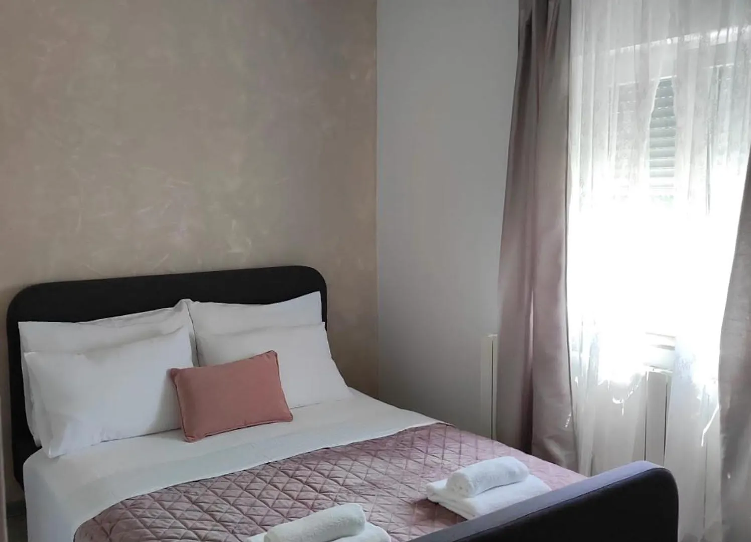 Apartman Debora Sa Privatnim Bazenom 普拉