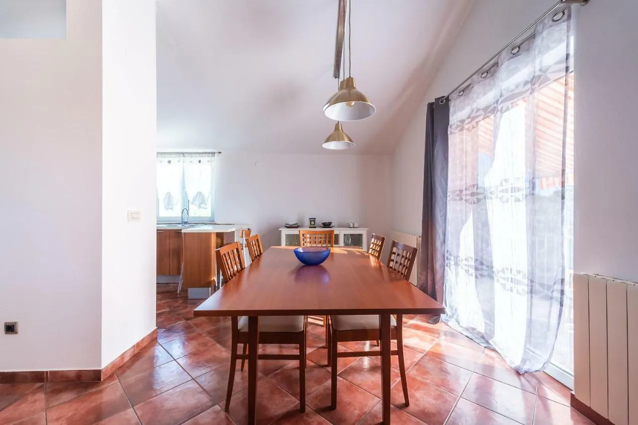 Apartman Debora Sa Privatnim Bazenom  Pula