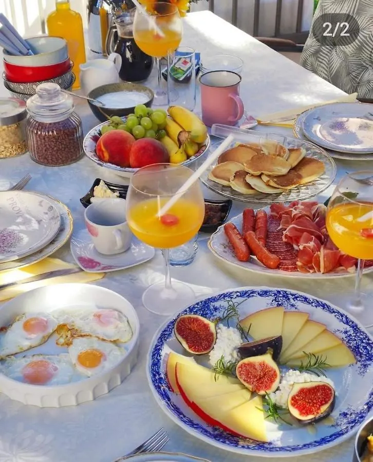 Apartman Debora Sa Privatnim Bazenom Pula