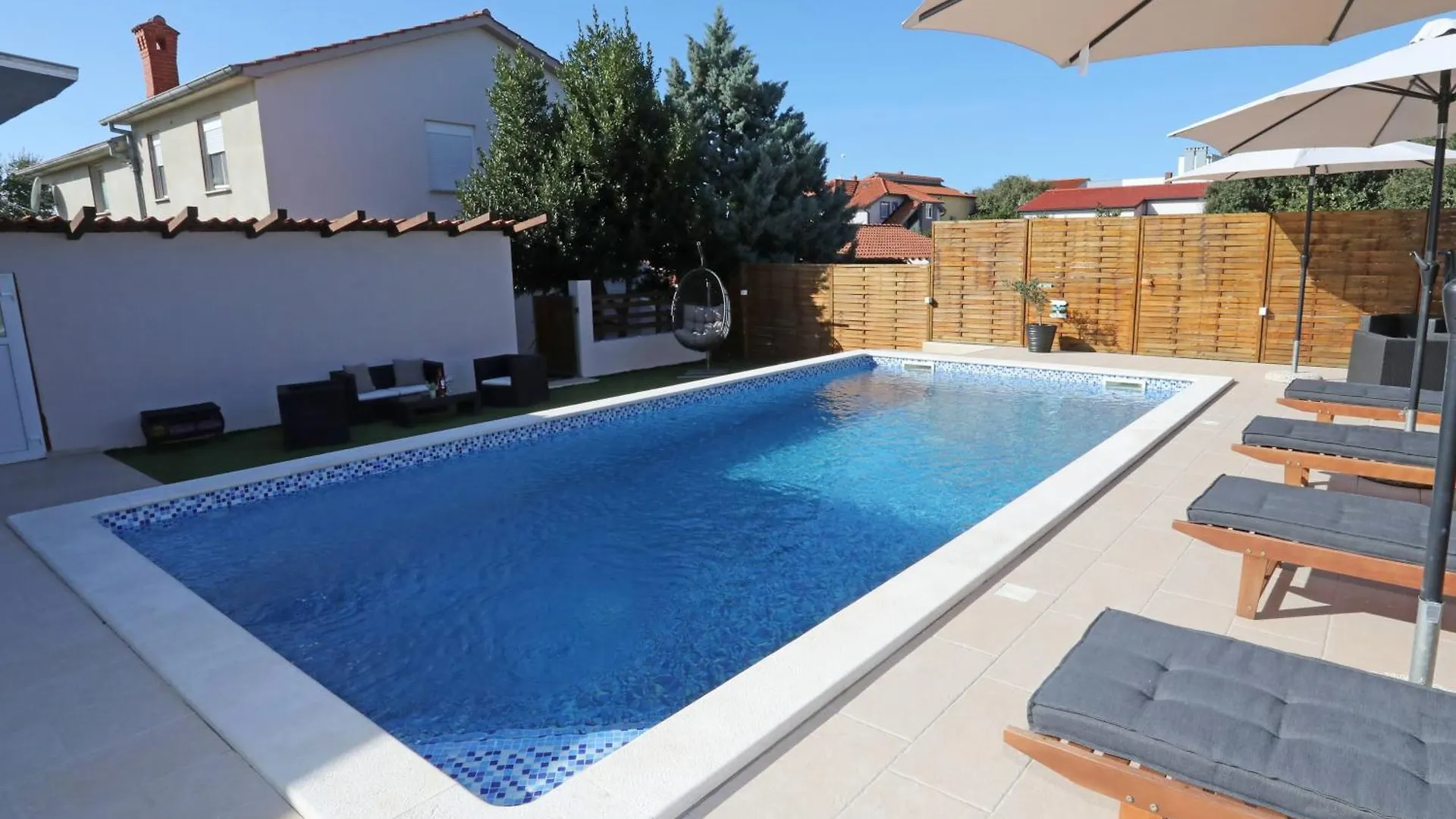 Apartment Apartman Debora Sa Privatnim Bazenom Pula Croatia