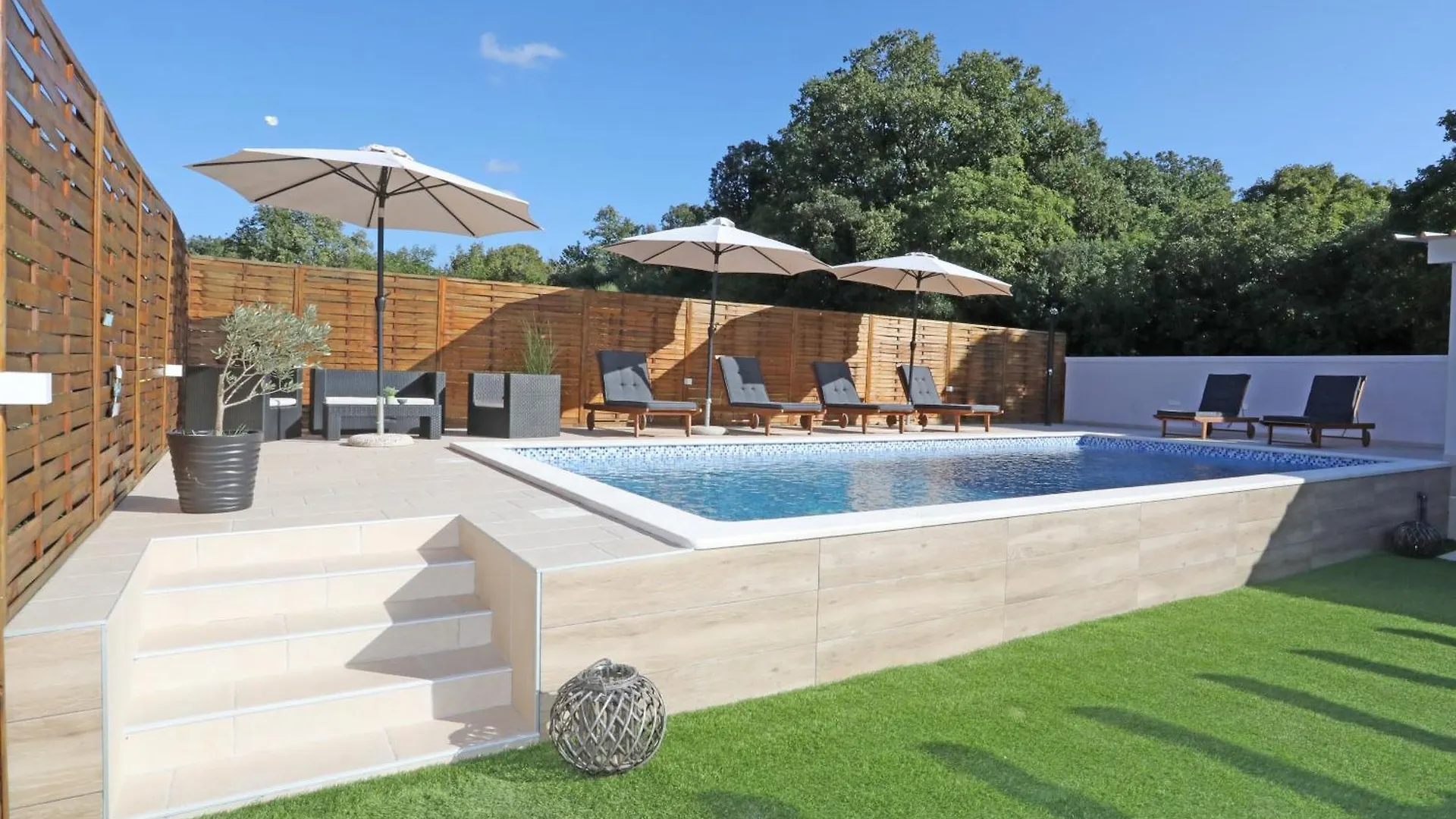 Apartment Apartman Debora Sa Privatnim Bazenom Pula